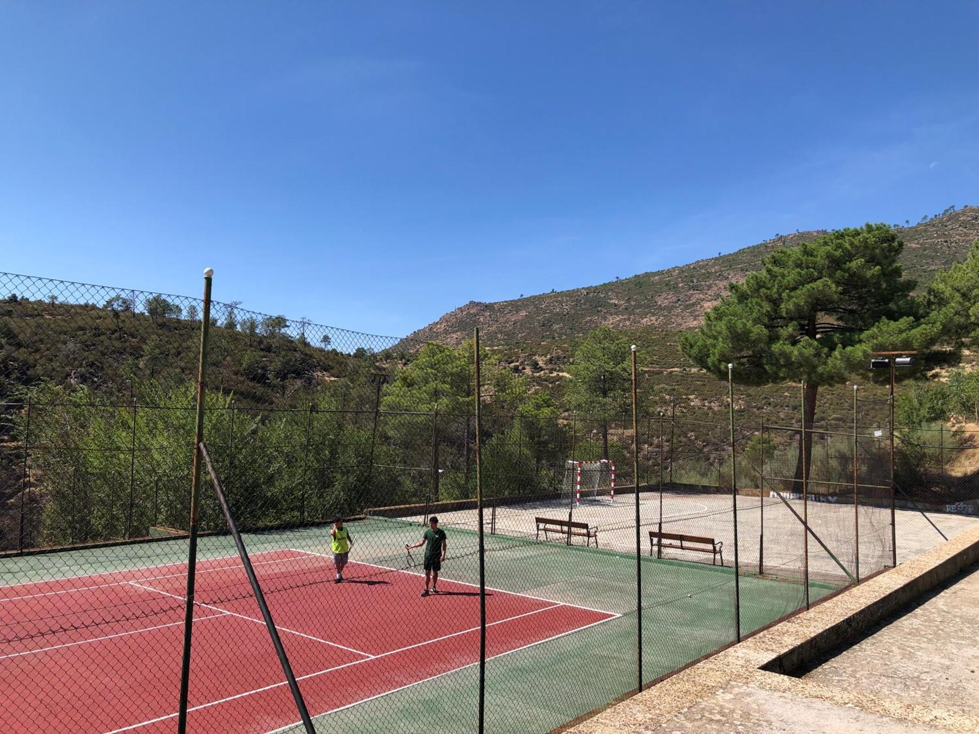Casa Rural Los Olivos De Robledo De Chavela La Estacion ภายนอก รูปภาพ