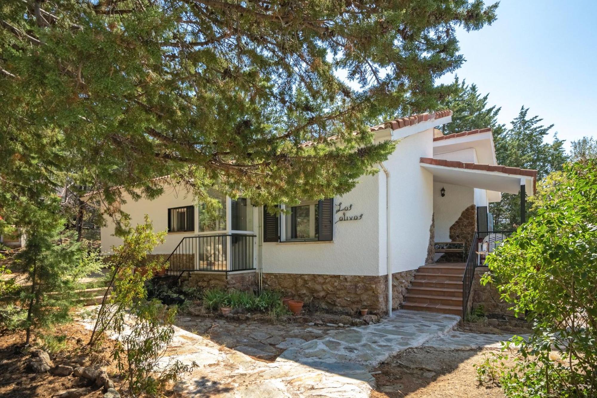 Casa Rural Los Olivos De Robledo De Chavela La Estacion ภายนอก รูปภาพ